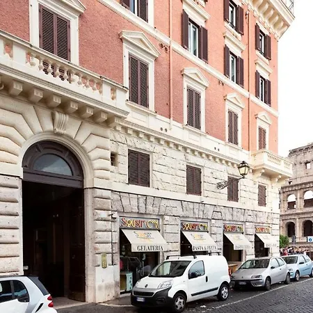 Plum Guide - Giallo Colosseo Lejlighed